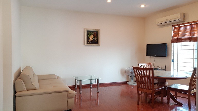 Cho thuê căn hộ dịch vụ tại Yên Hoa, Tây Hồ, 50m2, 1PN, ban công, view hồ, đầy đủ nội thất 8