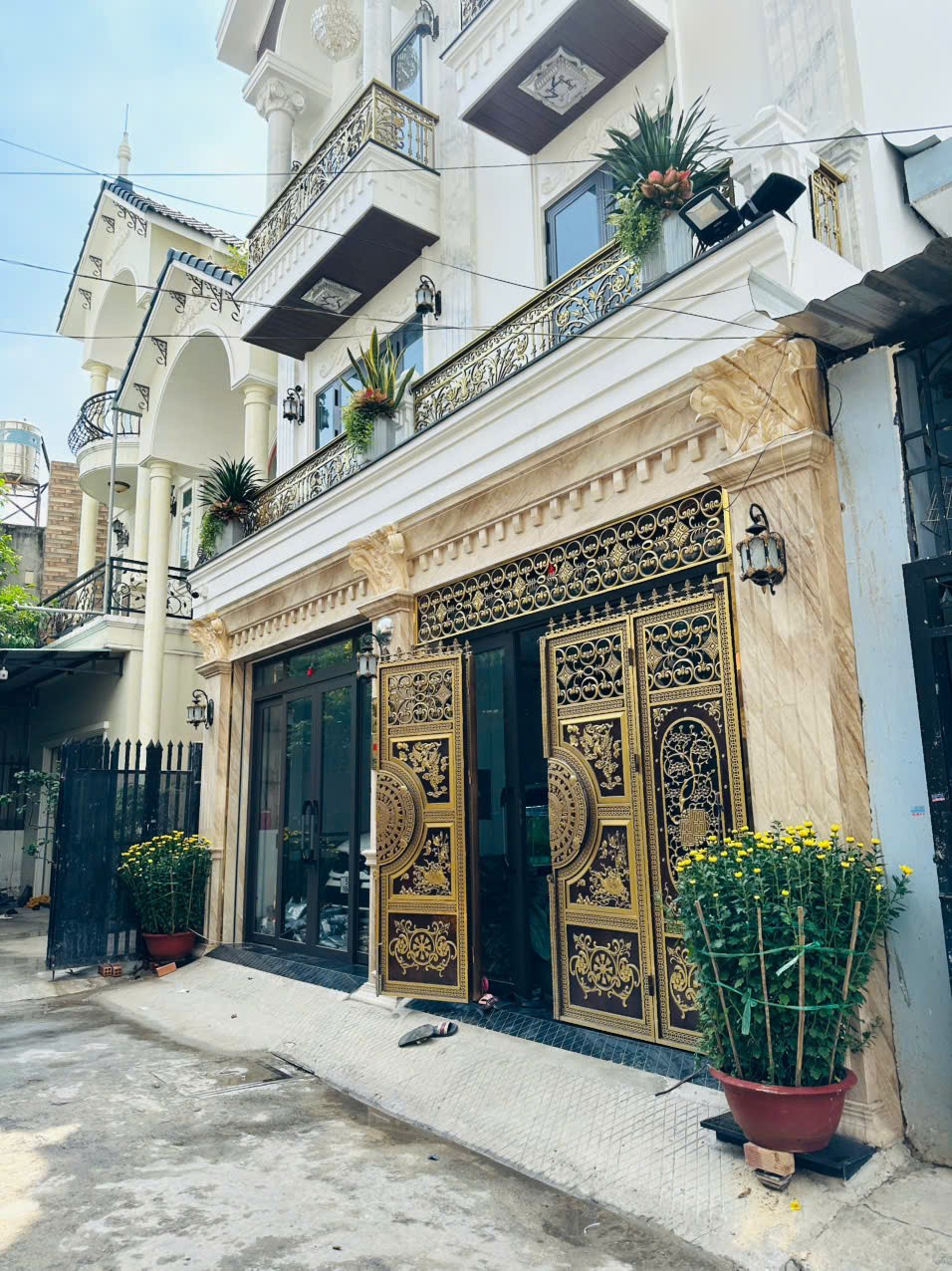 Cần bán Biệt thự đường Hương Lộ 3, Phường Bình Hưng Hòa, Diện tích 130m², Giá 14.5 Tỷ 2