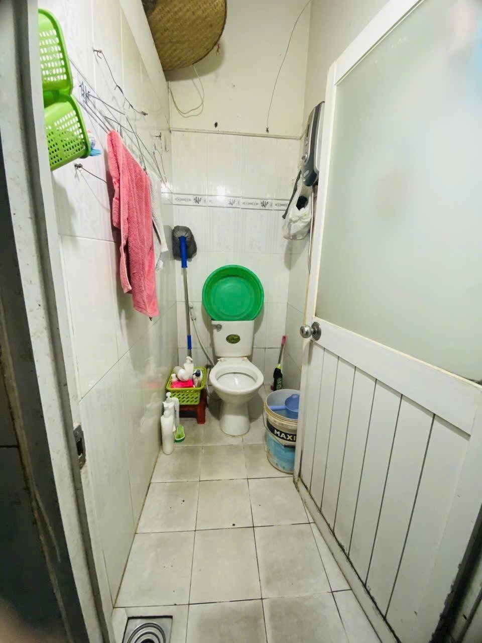 Bán nhà 120m2 (8x15)m - MTKD Đường Đỗ Thừa Luông, Quận Tân Phú 5