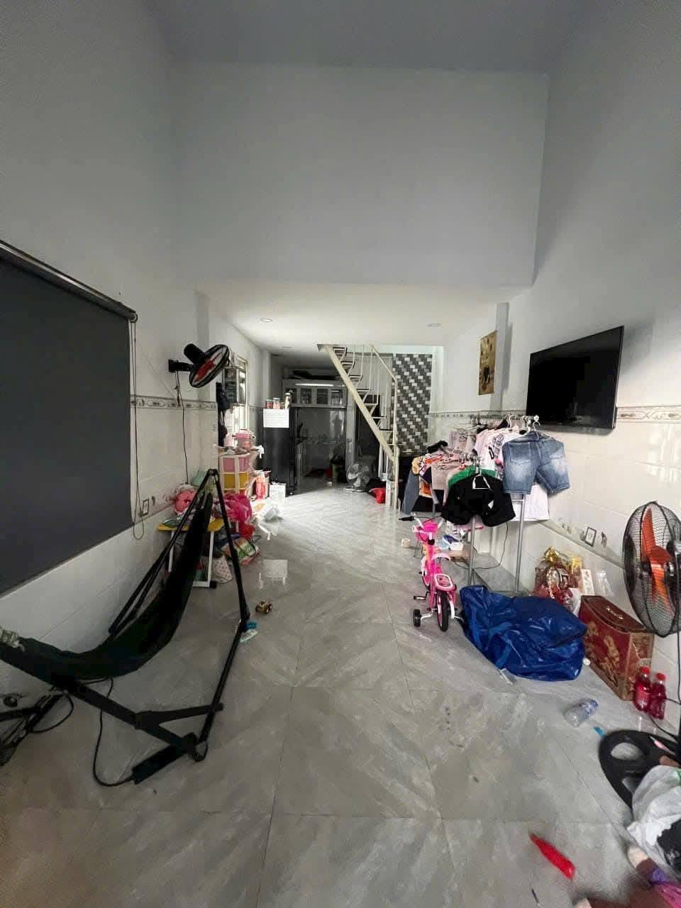 BÁN NHÀ NGAY QUỐC LỘ 13 PHƯỜNG HIỆP BÌNH PHƯỚC 42M2 CHỈ 3 TỶ5 2