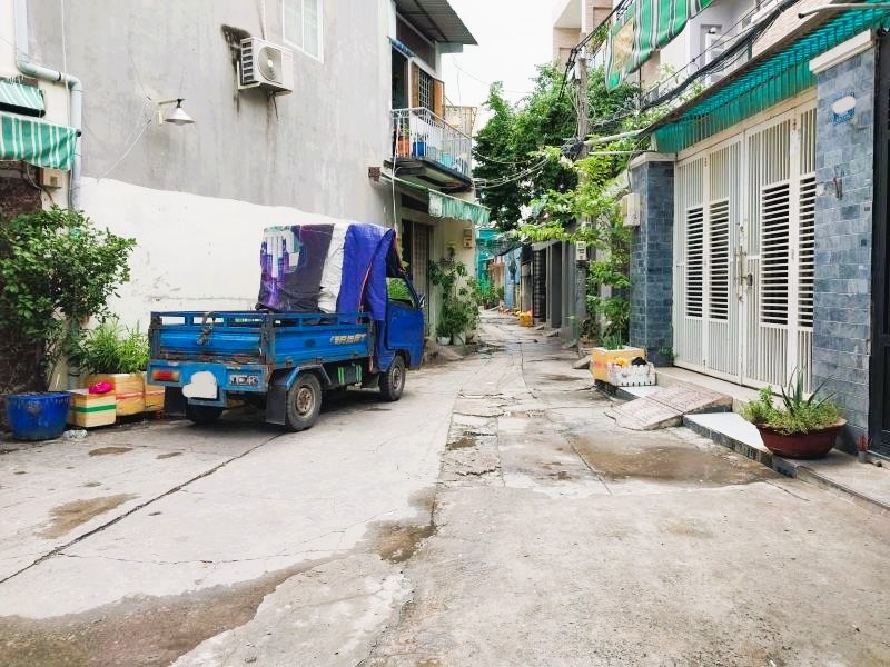 HXH, Hẻm thông Âu Cơ 108m2 nhỉnh 8 tỷ, pháp lý chuẩn 3