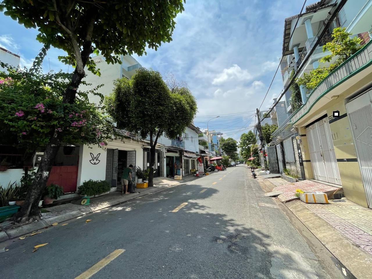 Bán nhà 70m2, MT Kinh Doanh Đường Lê Lư, Quận Tân Phú