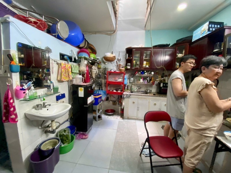 Bán nhà 70m2, MT Kinh Doanh Đường Lê Lư, Quận Tân Phú 3