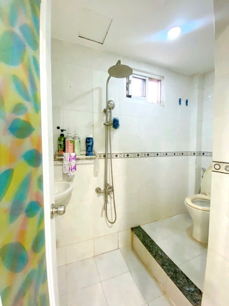 Bán nhà DT 62m2, Hẻm xe tải 6m Đường Lê Trọng Tấn, Q. Tân Phú 5
