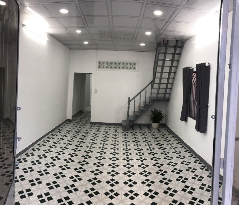 Bán nhà DT 82m2, Hẻm xe hơi 5m Đường Lũy Bán Bích, Q. Tân Phú 2