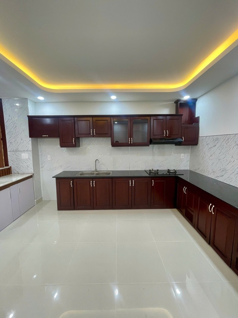 Bán nhà 76m2, Hẻm xe hơi Đường Tân Kỳ Tân Quý, Q. Tân Phú 3