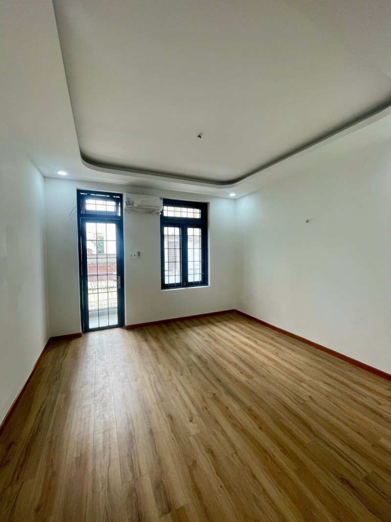 Bán nhà 76m2, Hẻm xe hơi Đường Tân Kỳ Tân Quý, Q. Tân Phú 4
