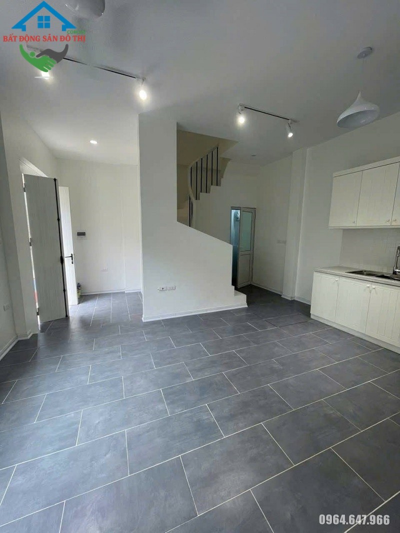 Bán nhà Tổ 16 Đồng Mai Hà Đông, 30m2 4T giá hơn 3 tỷ, Giá Thương lượng 4