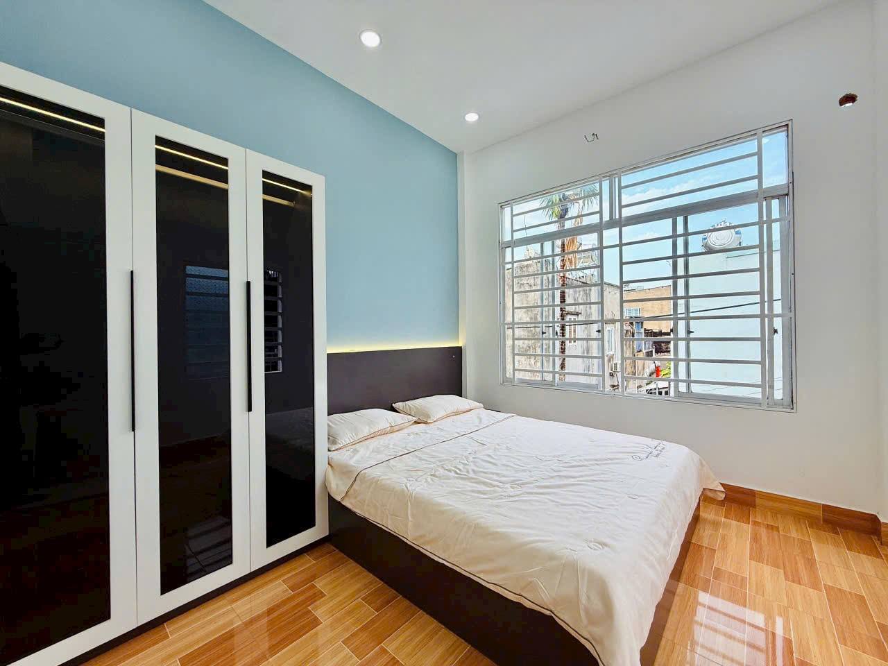 BÁN NHÀ MẶT TIỀN ĐƯỜNG TÔ NGỌC VÂN 2 TẦNG 3 PHÒNG NGỦ CHỈ 2 tỷ 650 - CỰC HIẾM 2