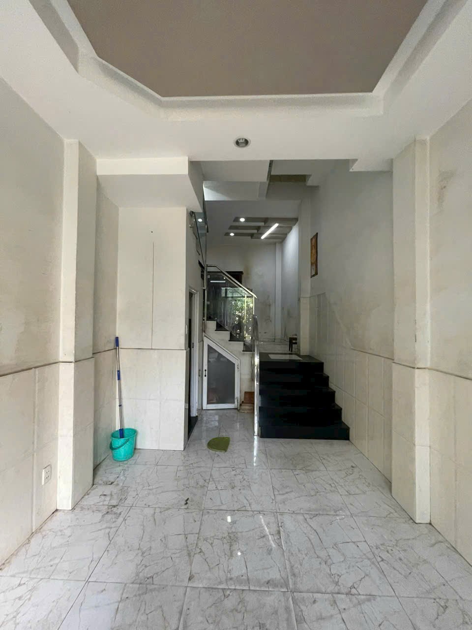Hàng hiếm! HXH khu sang Hoàng Hoa Thám - Bình Thạnh - DT: 3.5x10m - 4 tầng - bán gấp 5.9 tỷ 3