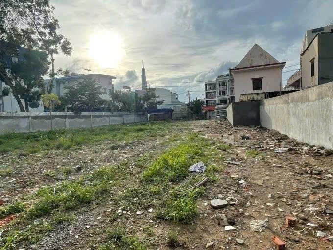 Cho thuê Nhà mặt tiền Phường Bình Khánh, Quận 2, Diện tích 2700m², Giá 0650 Triệu/tháng 4
