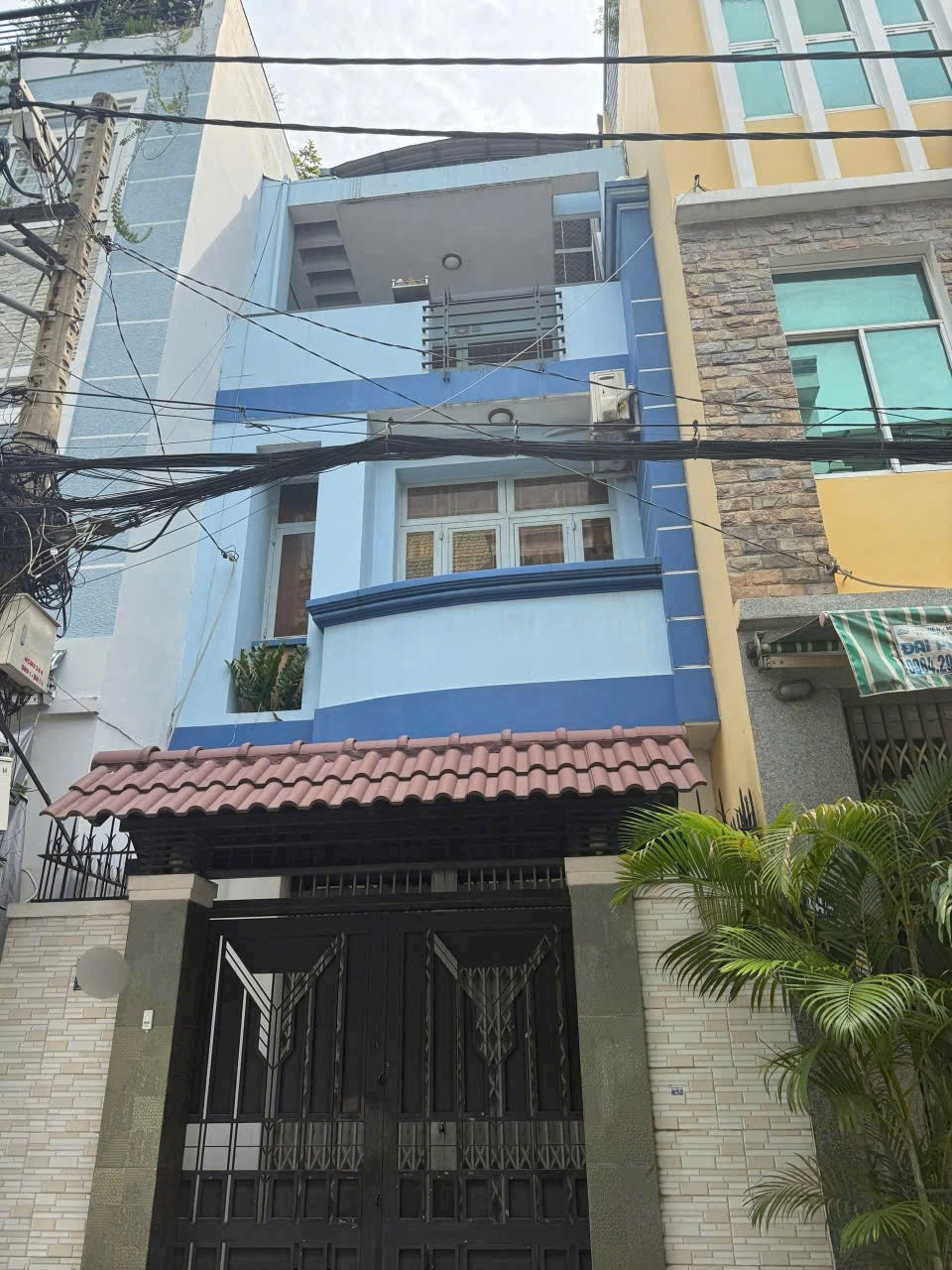 Vị trí cực sang - Hẻm xe hơi Phan Văn Trị, QBT - (4 x 13m) - KC: 1 trệt 2 lầu - Giá 7,8 tỷ