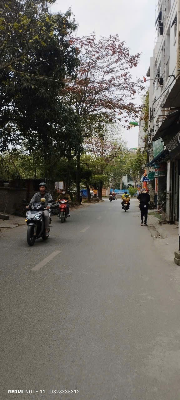 1 CĂN DUY NHẤT ĐỐI DIỆN ĐH ĐÔNG Á ÔTÔ VÀO TẬN CỬA  Cách phố TRỊNH VĂN BÔ chỉ 60m,