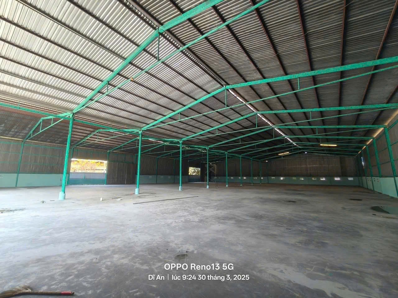 Cho thuê kho xưởng 5.000m² tại Dĩ An, Bình Dương – Giá chỉ 150 triệu/tháng, đường container, ưu 2