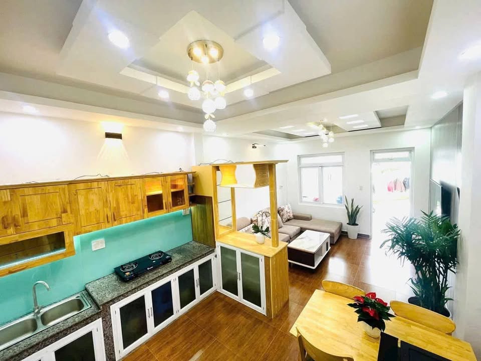 NHÀ ĐẸP SỔ XÂY DỰNG NHƯ TRONG HÌNH TẠI CAO THẮNG, P7, ĐÀ LẠT GIÁ CHỈ 3.15 TỶ 2