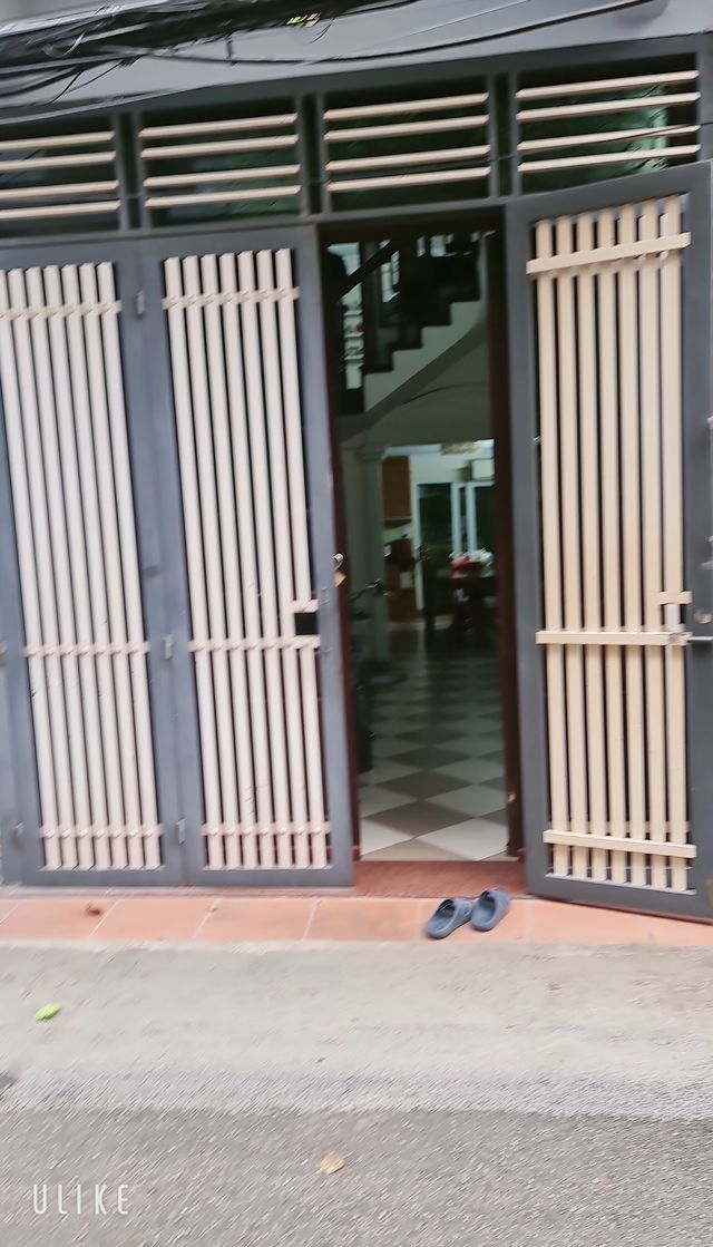 NHÀ MẶT NGÕ Ô TÔ DỪNG ĐỖ NGÀY ĐÊM Hào Nam 39m2 X 5 Tầng, mặt tiền 3.65m, 13.8 tỷ . 5