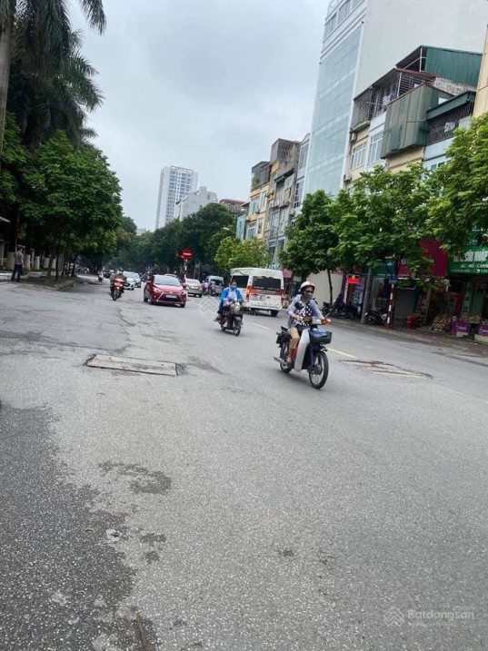 Gia đình không ở cần bán nhà cấp 4, ô tô Morning đỗ cửa 51m2 tại Bắc Từ Liêm gần BV Phương Đông 2