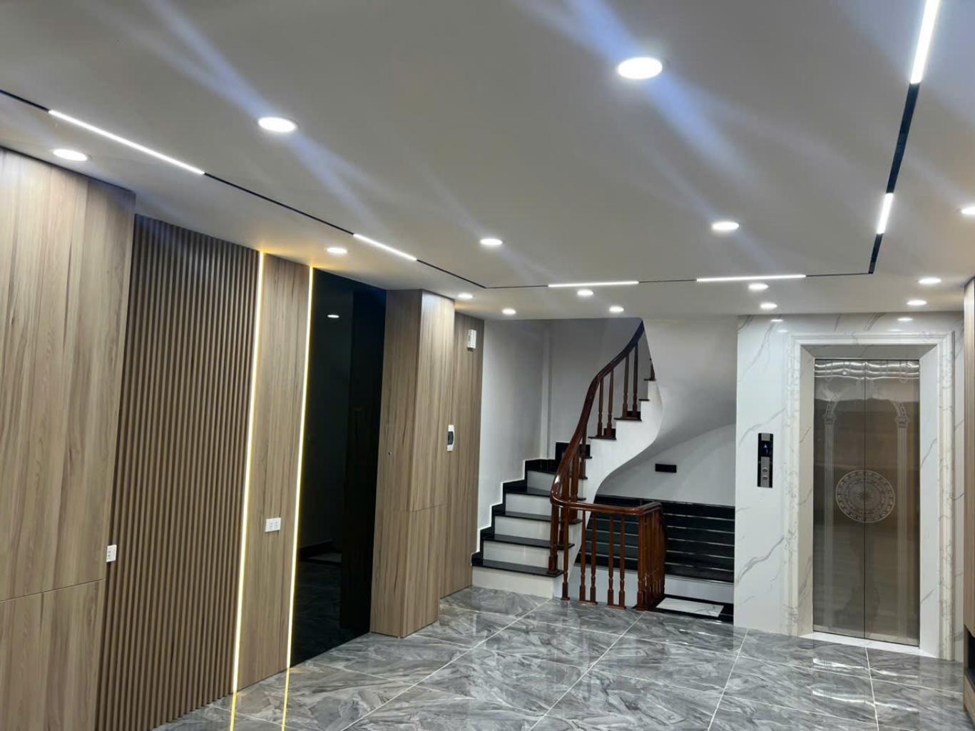 Cần bán Nhà mặt tiền đường Hoàng Mai, Phường Hoàng Văn Thụ, Diện tích 54m², Giá 18.8 Tỷ 3