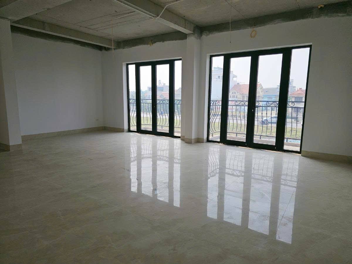 Tòa nhà lô góc Ngọc Thụy, 90m x 8tầng, mặt tiền 7.5m, vỉa hè, ôtô tránh, kinh doanh đắc địa 2
