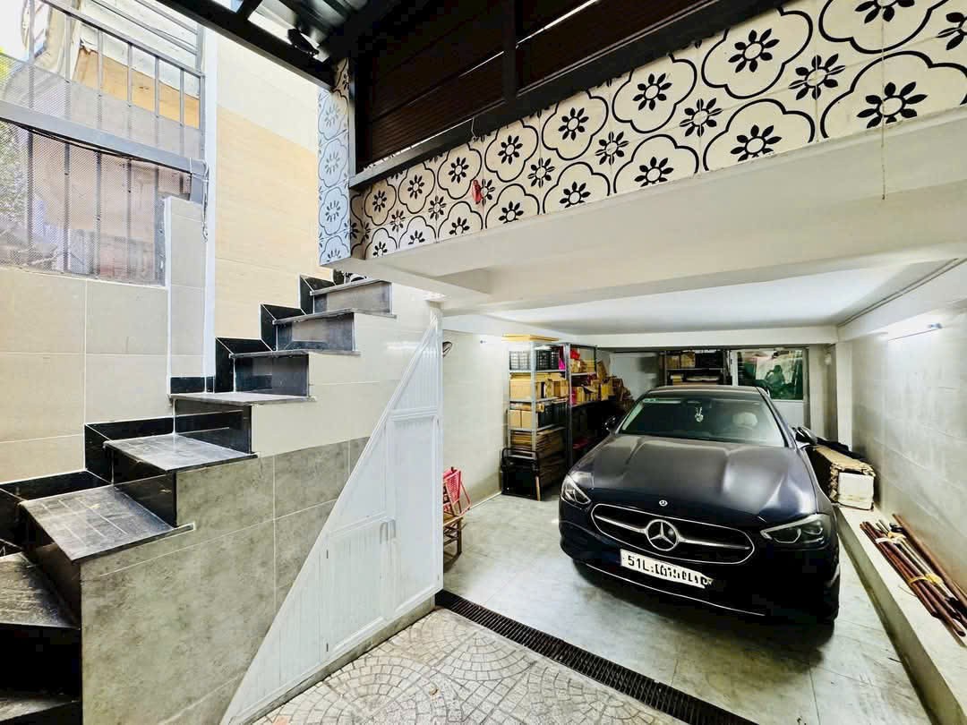 Khan hiếm! hẻm cán bộ 4m + lề đường, Bùi Đình Túy, phường 12, BT - (4x18m) - KC: 4 tầng (5PN) - 4