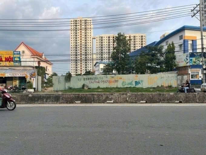 Cho thuê Nhà mặt tiền Phường Bình Khánh, Quận 2, Diện tích 2700m², Giá 0650 Triệu/tháng 5