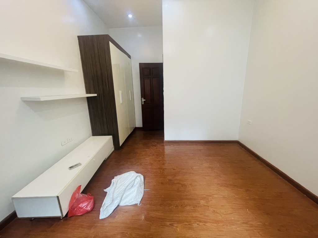 Bán nhà 54m2 phố Trần Cung, Lô góc 2 thoáng, Mặt tiền đẹp, Tặng full nội thất, Nhà đẹp ở ngay 6