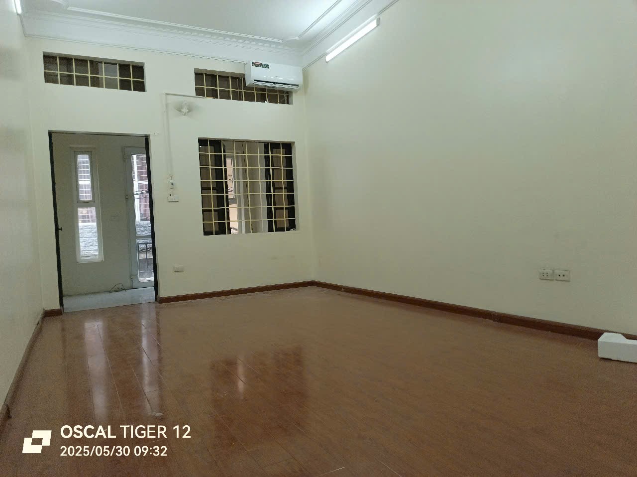 Cho thuê nhà nguyên căn, ô tô Ngõ 234 Hoàng Quốc Việt - Cầu Giấy 63m x 4T giá 15 triệu 3