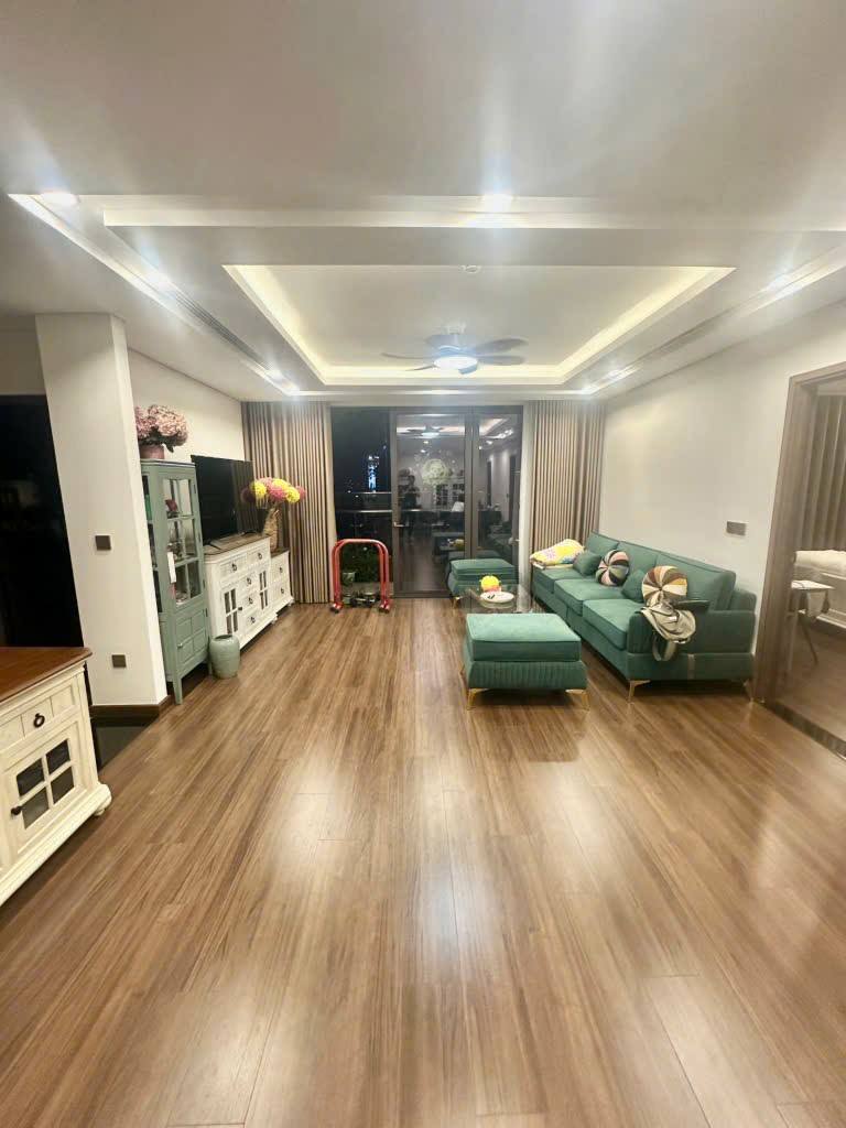 Căn hộ 3 ngủ, sẵn đầy đủ tiện ích. Top chung cư sang trọng đẳng cấp- Green Diamond. 93 Láng Hạ.