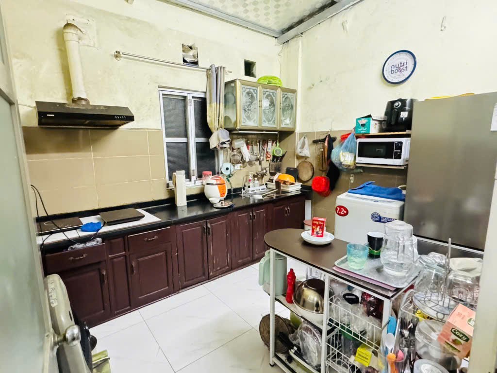 Cần bán Nhà mặt tiền đường Minh Khai, Phường Vĩnh Tuy, Diện tích 100m², Giá 4.8 Tỷ 3