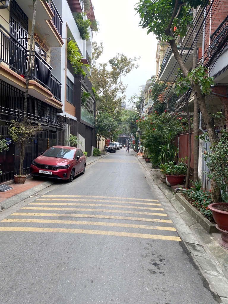 Cần bán Đất đường Lĩnh Nam, Phường Mai Động, Diện tích 52m², Giá 16 Tỷ 4