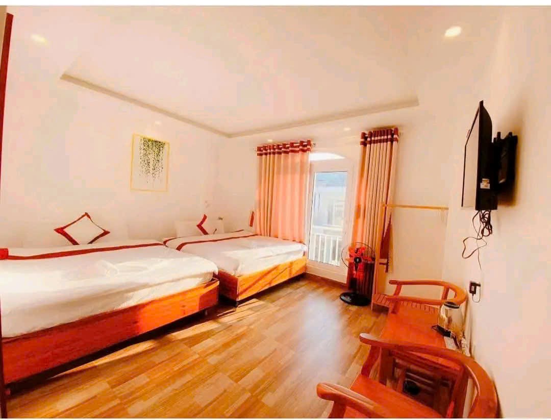 CẦN BÁN GẤP KHÁCH SẠN KQH GOLD VALLEY P2, TP ĐÀ LẠT - GIÁ 16 TỶ