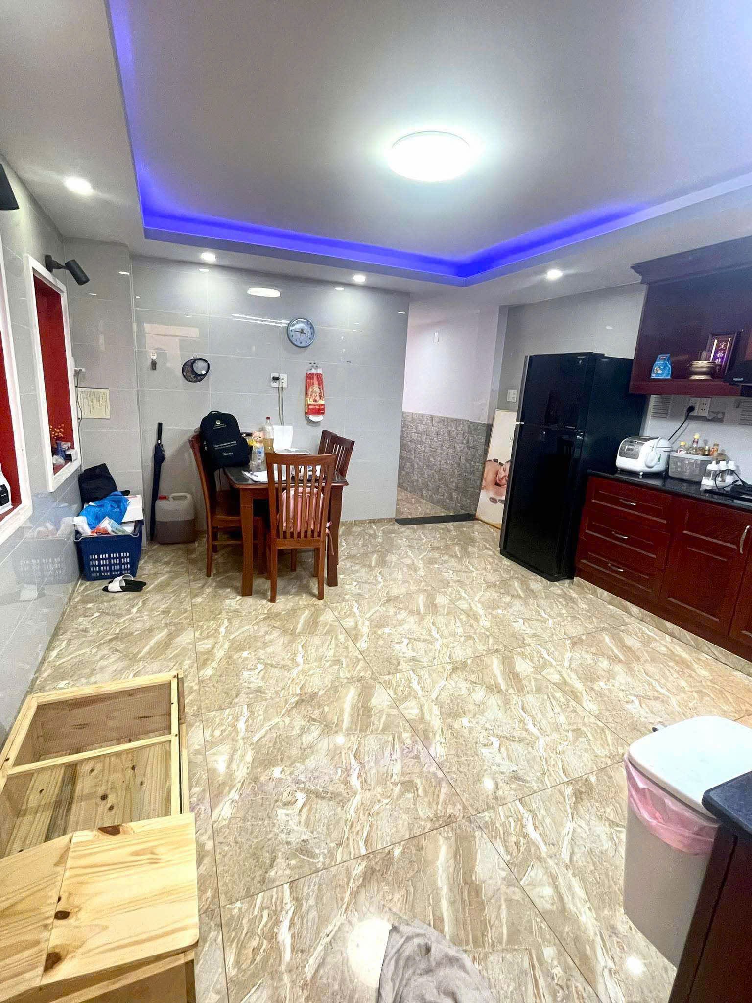 NHÀ HXH VŨ TÙNG 61m2 – 6 TẦNG – 7 PHÒNG NGỦ – SỔ VUÔNG ĐẸP — GIÁ 11.1 TỶ 9
