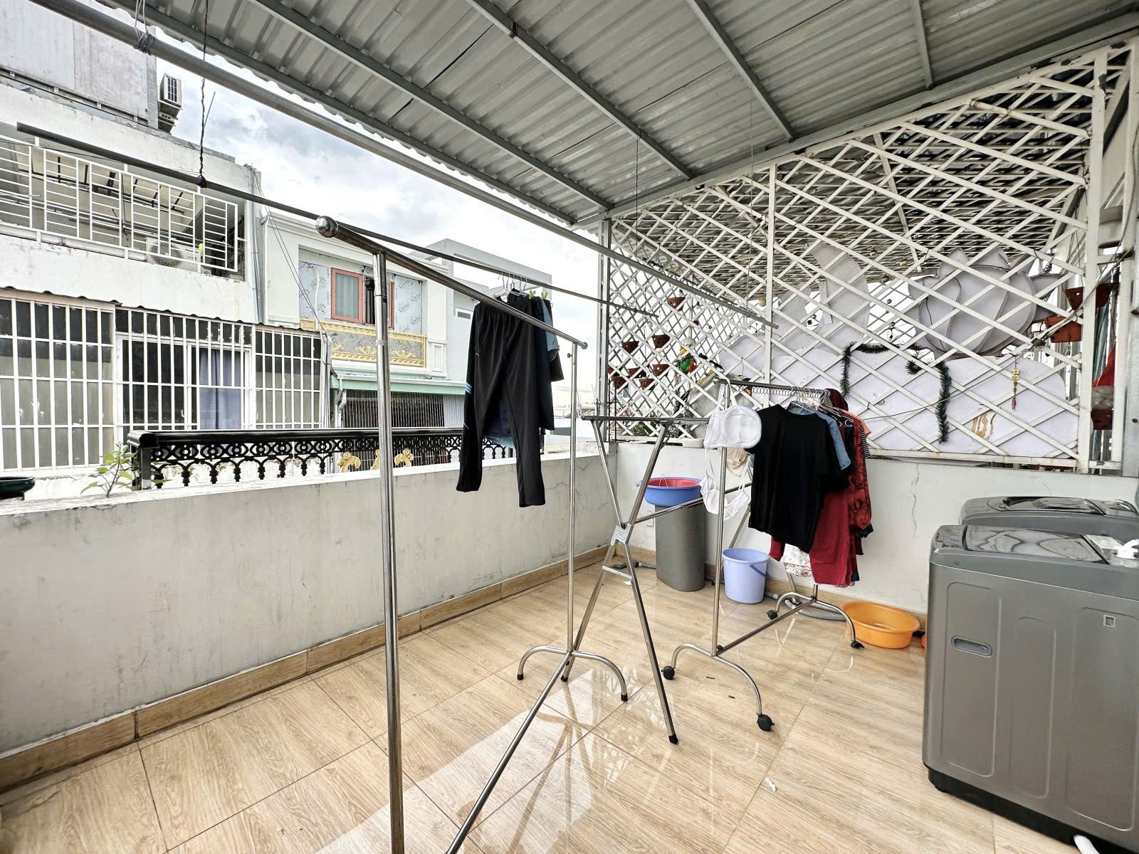 CHDV 6 TẦNG 70m2 (4x18) - 13 PHÒNG CHO THUÊ FULL - GIÁ 12.99T 14