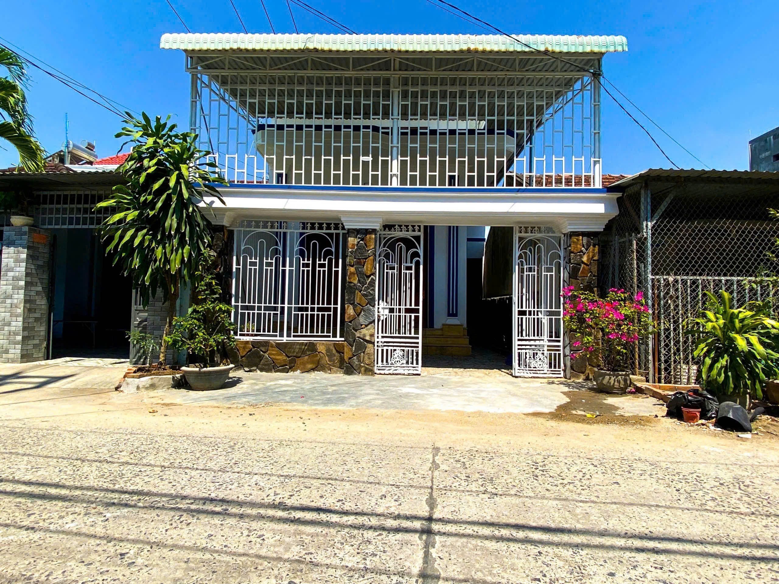 Bán nhà Diên An mặt tiền đường Cây Duối cách 23/10 đúng 50m 2
