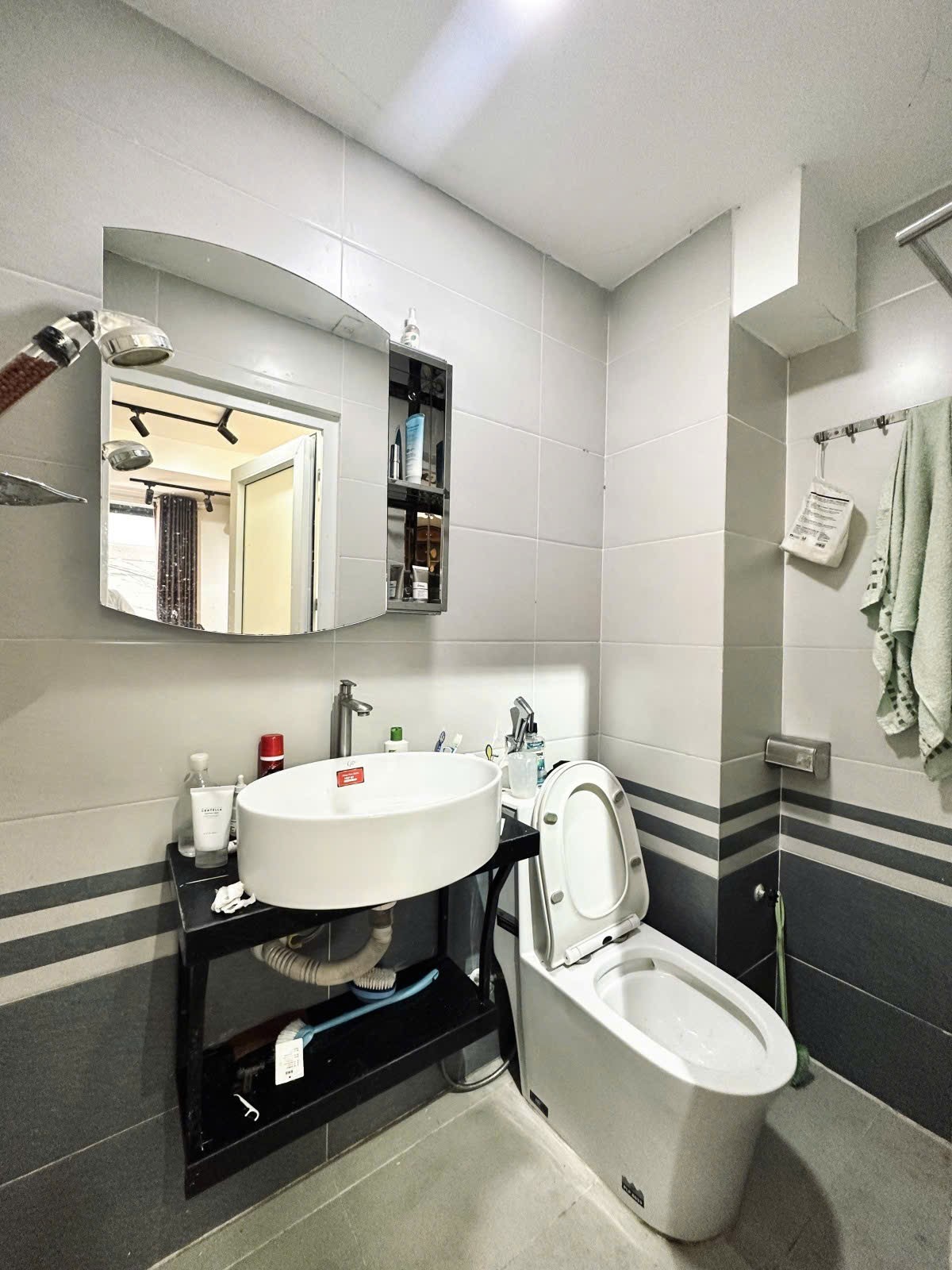 NHÀ ĐẸP 5 TẦNG ĐIỆN BIÊN PHỦ GIÁP Q1 - 43m2 - HXH 6m - GIÁ 7.8T 12
