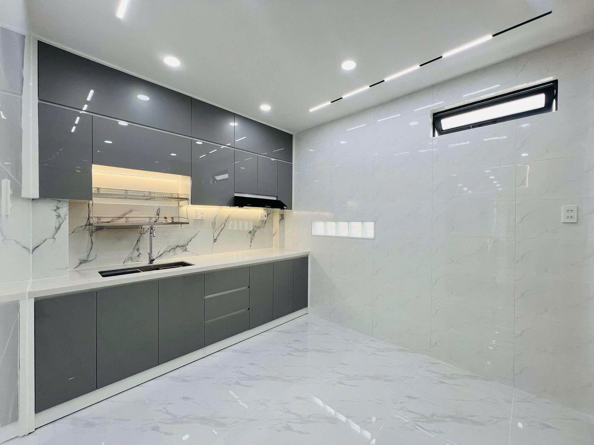 NHÀ 5 TẦNG 9 PHÒNG NGỦ HXH LÊ QUANG ĐỊNH CHO THUÊ 264TR/NĂM - GIÁ 8.3 TỶ