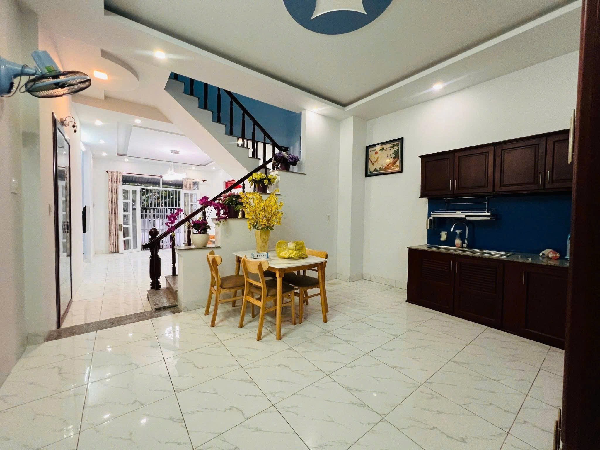Bán nhà Trung Tâm Thị Trấn Diên Khánh sát bên cầu Cạn đường 23/10 2