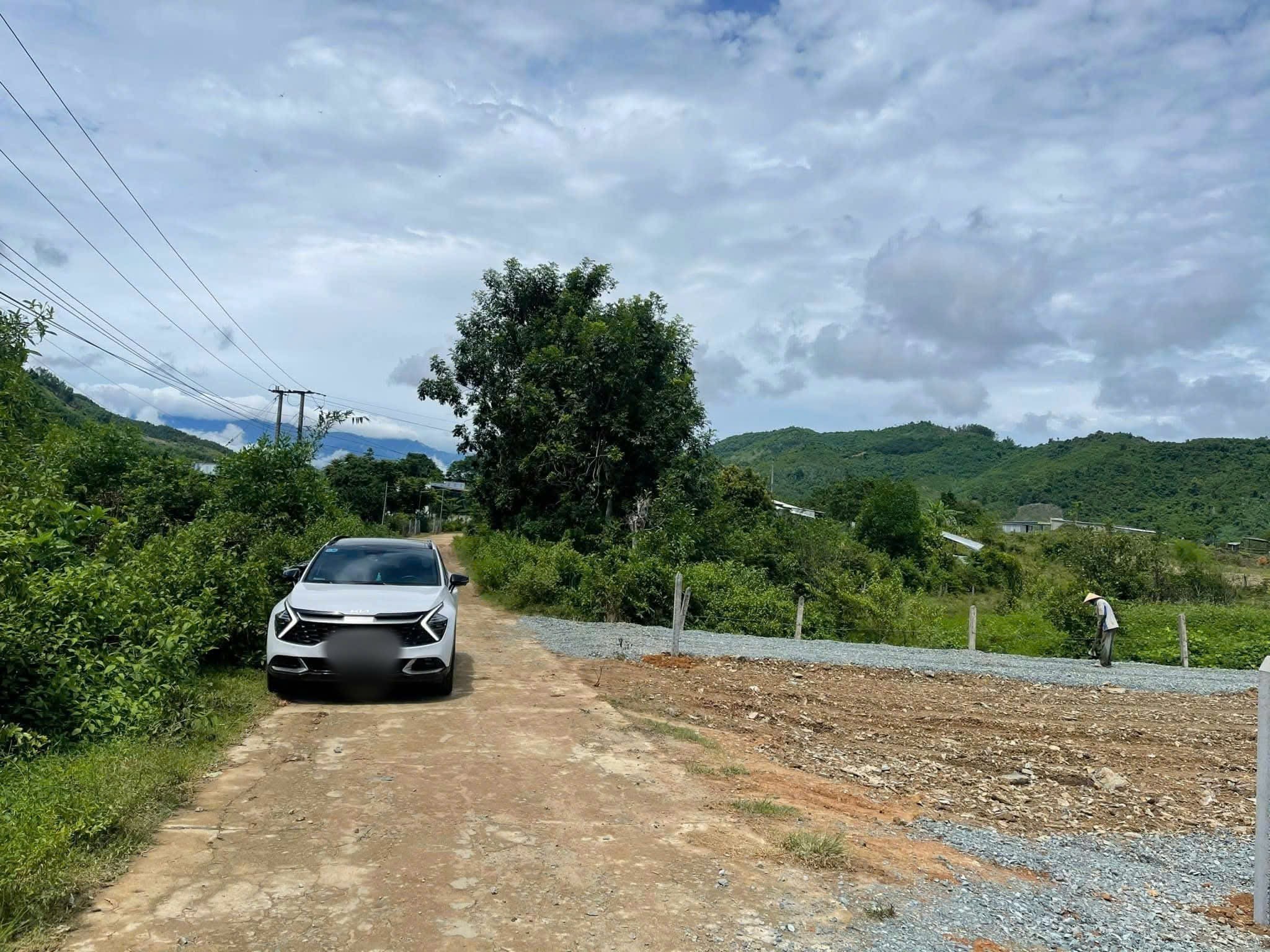 Bán đất Khánh Phú thôn Sơn Thành giá rẻ gần trục đường nhựa Yangbay 3
