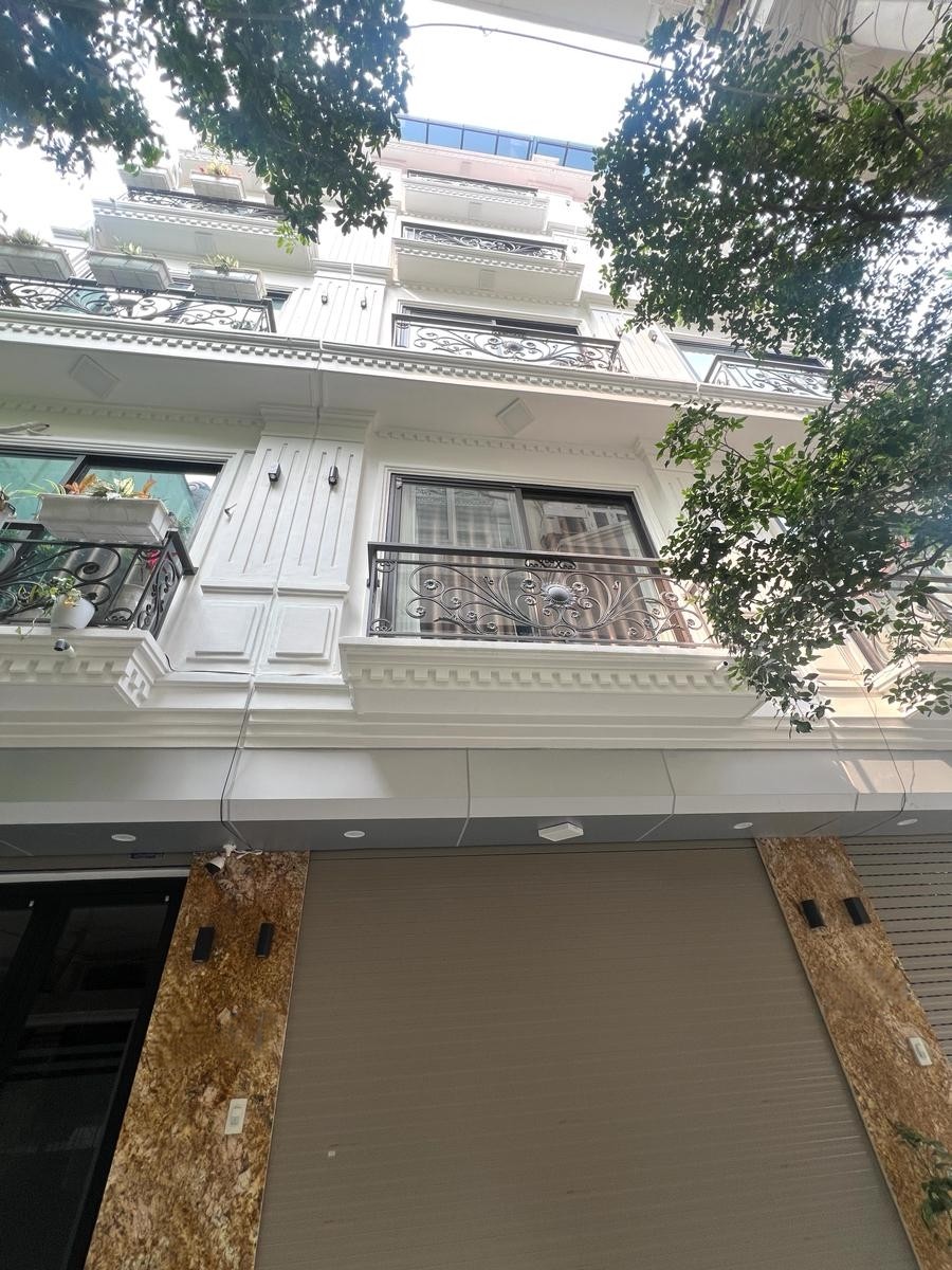 NHÀ MỚi  ĐẸP PHÙNG CHÍ KIÊN - CẦU GIẤY – THANG MÁY - ÔTÔ VÀO NHÀ– 45m2*6T