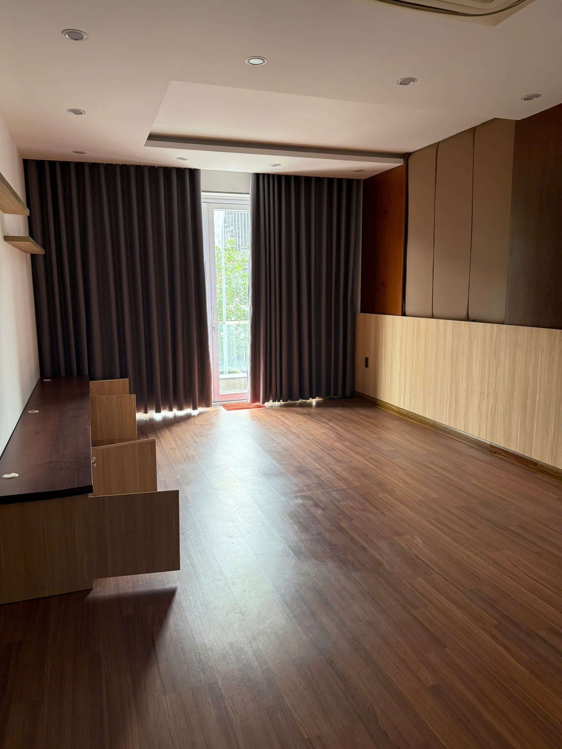 Cho thuê Biệt thự dự án Jamona Home Resort, Diện tích 300m², Giá 18 Triệu/tháng 5