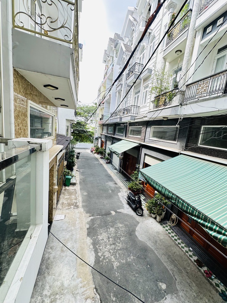 Bán nhà Hẻm 6m Cống Lở-ngang 4.6m-4PN-nhà mới-nở-95m2-7 tỷ hơn