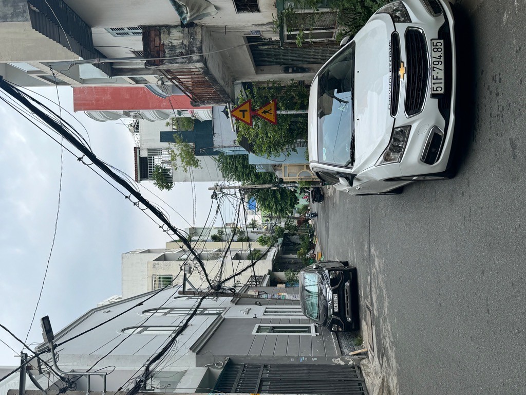Bán nhà hẻm 6m Nguyễn Cửu Đàm-ngang 4.5m-5PN-sổ vuông-ngay công viên