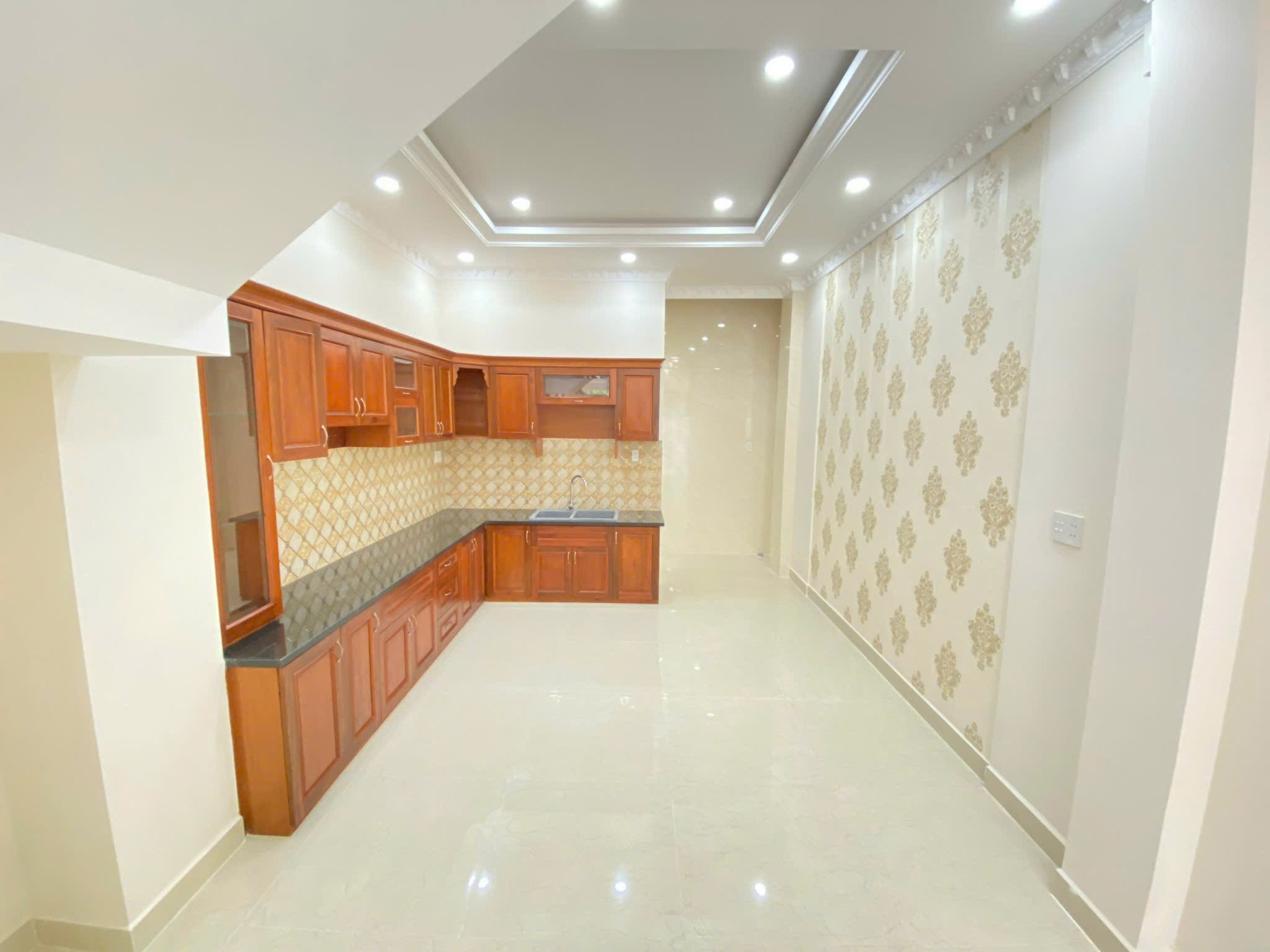 Cho thuê Nhà mặt tiền đường Quốc Lộ 13, Phường Hiệp Bình Phước, Diện tích 200m², Giá 18 Triệu/tháng 4