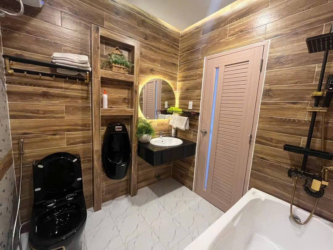 Bán Căn Villa Sân Vườn Mini ngay trung tâm đường Ma Trang Sơn, P5, Đà Lạt giá chỉ 8 tỷ 5