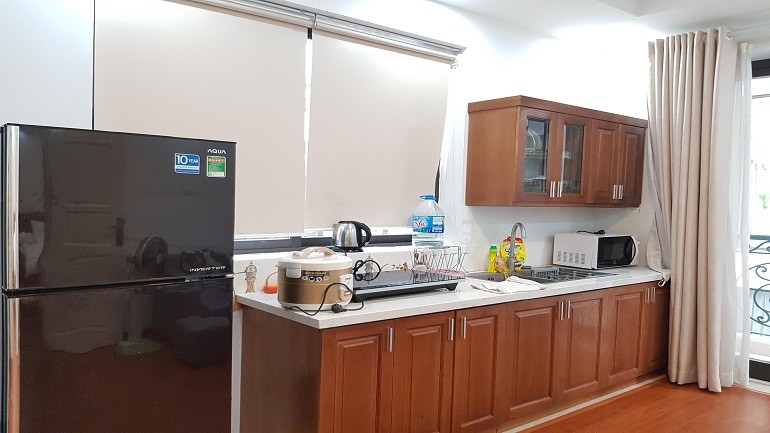 Cho thuê căn hộ dịch vụ tại Từ Hoa, Tây Hồ, 50m2, 1PN, đầy đủ nội thất 2