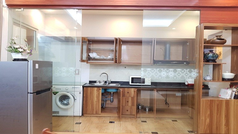 Cho thuê căn hộ dịch vụ tại Đặng Thai Mai, Tây Hồ, 45m2, 1PN, sân vườn, đầy đủ nội thất 5