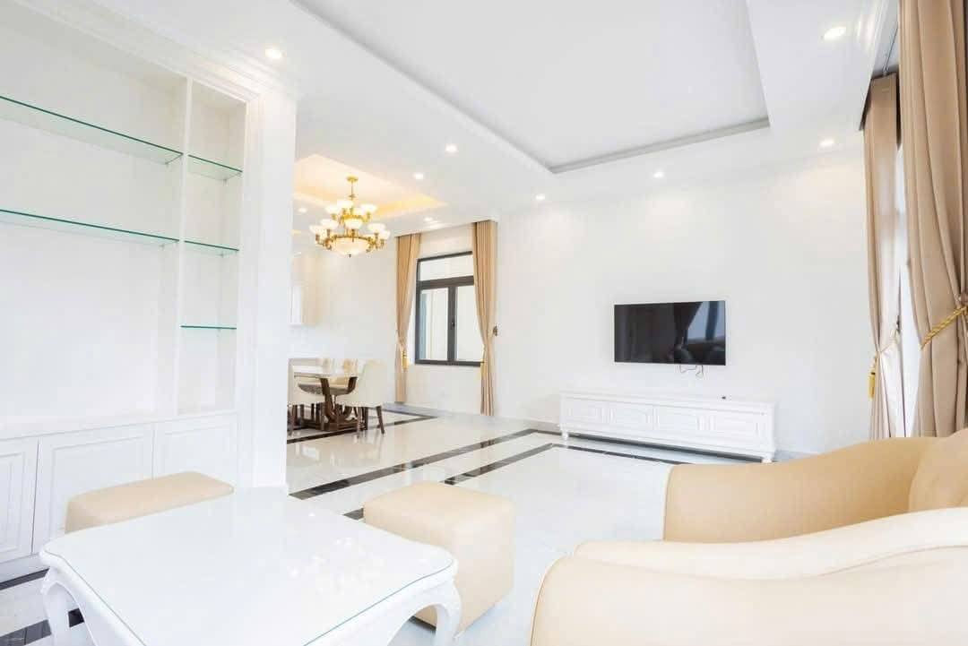 GIẢM GIÁ BÁN GẤP BIỆT THỰ ĐẸP KHU ROYAL VILLA ĐÀ LẠT – GIÁ CHỈ 10.5 TỶ! 3