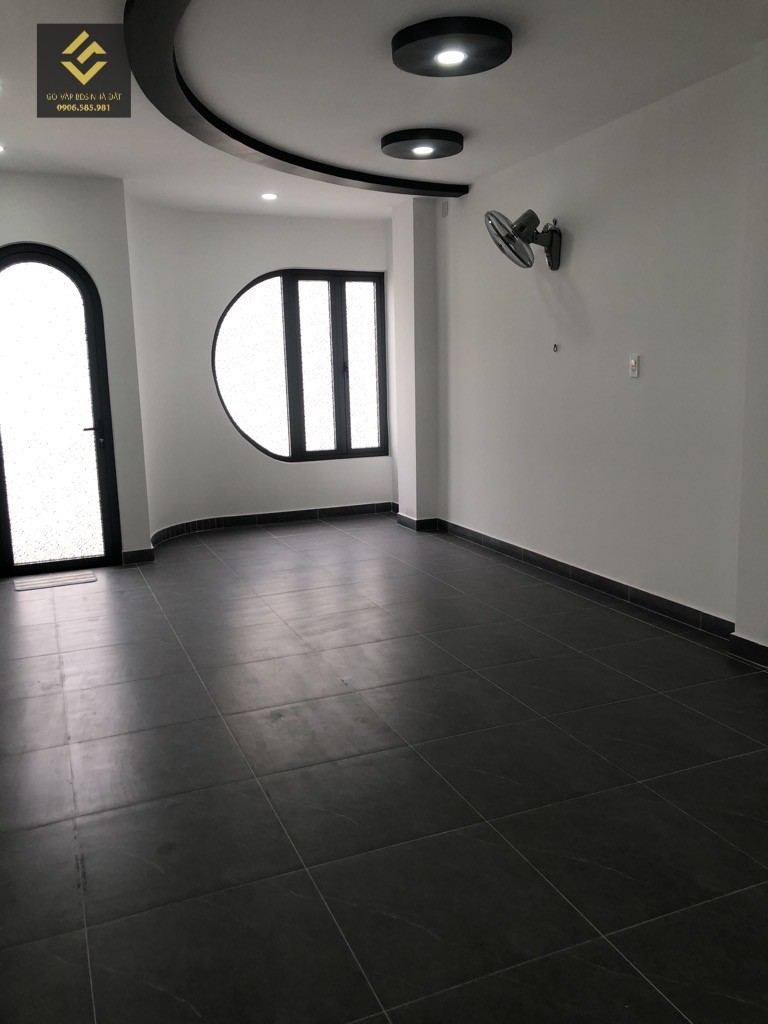 Cần bán Nhà mặt tiền đường Lê Văn Thọ, Phường 9, Diện tích 82m², Giá Thương lượng
