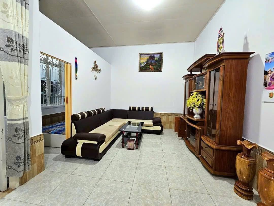 BÁN GẤP NHÀ SRXD NGAY GA ĐÀ LẠT GIÁ RẺ 3.29 TỶ