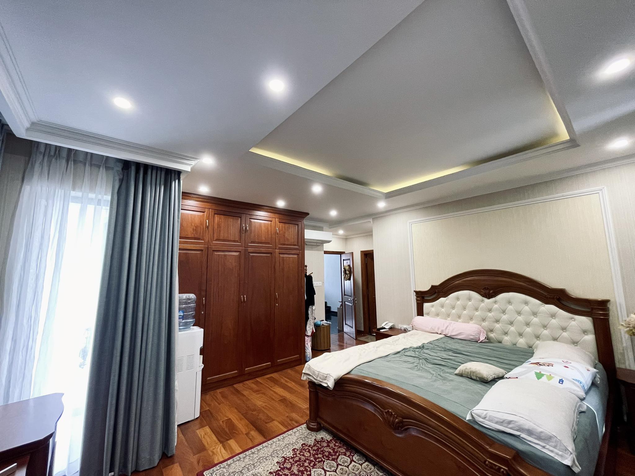 BIỆT THỰ 200M2 ĐƯỜNG 16M ĐẶNG THUỲ TRÂM - 4 TẦNG (10 × 20) - GIÁ 32T 11